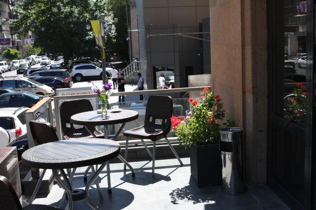 Bonjour Boutique Hotel يريفان المظهر الخارجي الصورة